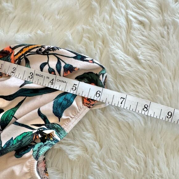 Guess Boho Floral Print Off the Shoulder Top Small - Picture 8 of 9